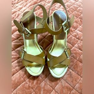 Audrey Brooke wedges